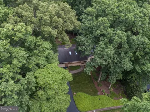 Other - 2407 Red Maple Ln, Reston, VA 20191 photo 18 of 27