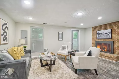 9067 Tiffany Park Ct, Springfield, VA 22152 photo 13