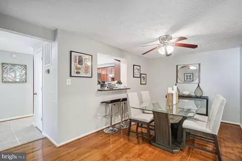9067 Tiffany Park Ct, Springfield, VA 22152 photo 12