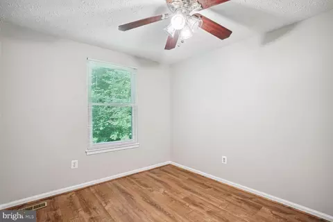 9067 Tiffany Park Ct, Springfield, VA 22152 photo 16