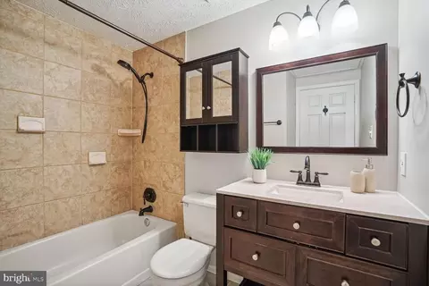 9067 Tiffany Park Ct, Springfield, VA 22152 photo 15