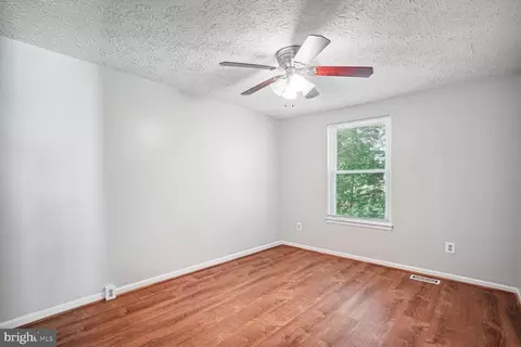 9067 Tiffany Park Ct, Springfield, VA 22152 photo 17