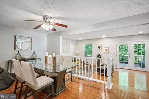 9067 Tiffany Park Ct, Springfield, VA 22152 photo 10