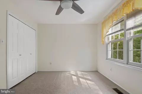 5262 Lonsdale Dr, Springfield, VA 22151 photo 32