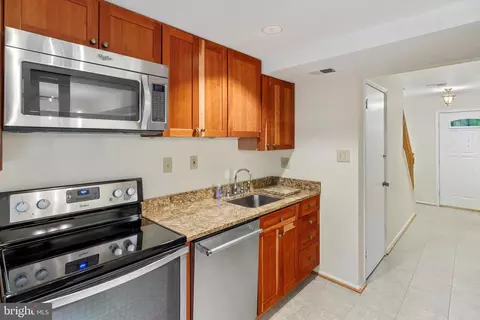 5262 Lonsdale Dr, Springfield, VA 22151 photo 22
