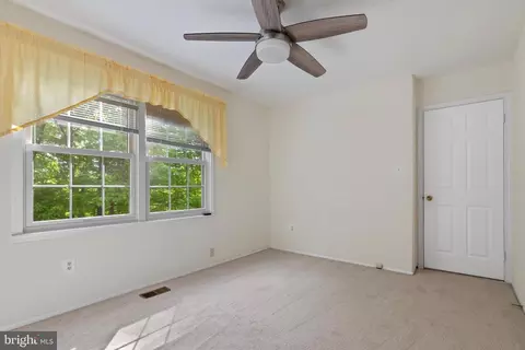 5262 Lonsdale Dr, Springfield, VA 22151 photo 33