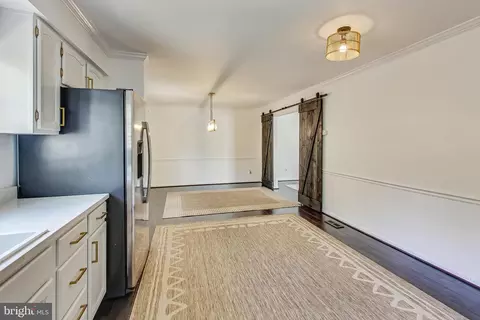 Entry Way - 7406 Calamo St, Springfield, VA 22150 photo 3 of 3