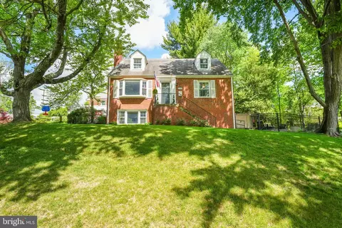 7306 Austin St, Annandale, VA 22003
