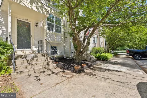 2480 Ridgehampton Ct, Reston, VA 20191 photo 2
