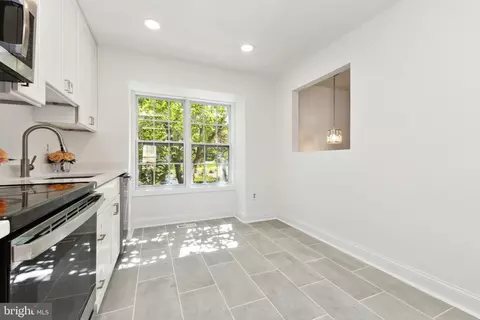 2480 Ridgehampton Ct, Reston, VA 20191 photo 8