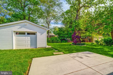 7406 Gresham St, Springfield, VA 22151 photo 17