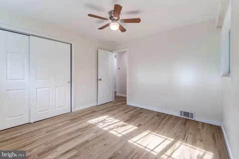 7406 Gresham St, Springfield, VA 22151 photo 15