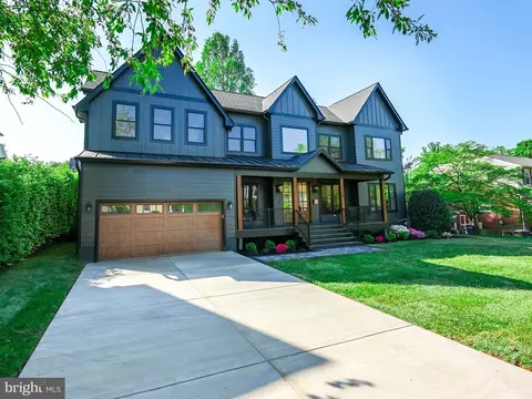 7139 Ellison St, Falls Church, VA 22046