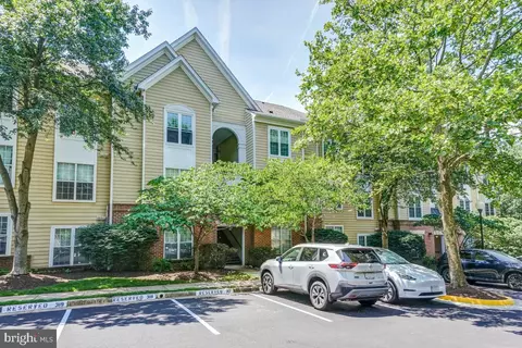 12909 Alton Sq #102, Herndon, VA 20170