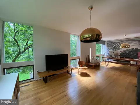 11509 Maple Ridge Rd, Reston, VA 20190 photo 18