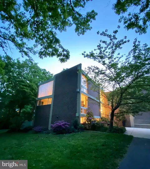 11509 Maple Ridge Rd, Reston, VA 20190 photo 49
