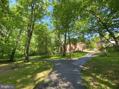 11509 Maple Ridge Rd, Reston, VA 20190 photo 36