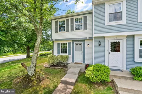 8416 Cacapon Ct, Lorton, VA 22079
