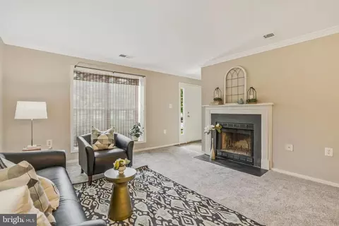7815 B Harrowgate Cir #150, Springfield, VA 22152 photo 7