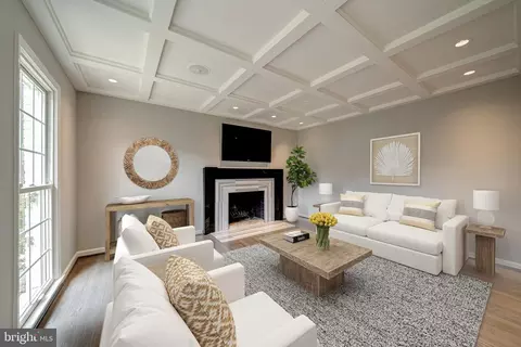 Living - 6202 Nethercombe Ct, Mclean, VA 22101 photo 3 of 6