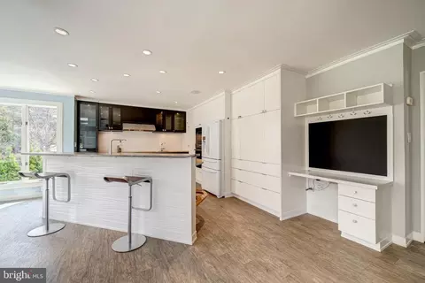 Kitchen - 6202 Nethercombe Ct, Mclean, VA 22101 photo 1 of 7
