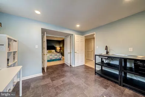 Entry Way - 6202 Nethercombe Ct, Mclean, VA 22101 photo 5 of 5