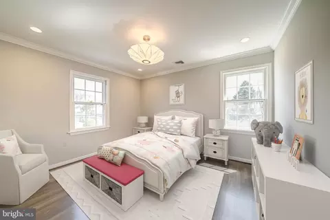 Bedroom - 6202 Nethercombe Ct, Mclean, VA 22101 photo 5 of 9