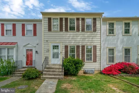 8056 Dulciana Ct, Springfield, VA 22153