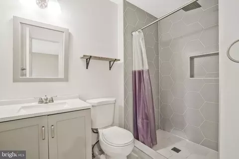 8056 Dulciana Ct, Springfield, VA 22153 photo 29