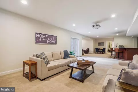 Living - 1634 Hicks Dr, Vienna, VA 22182 photo 5 of 5