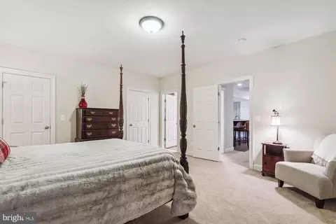 Bedroom - 1634 Hicks Dr, Vienna, VA 22182 photo 11 of 12