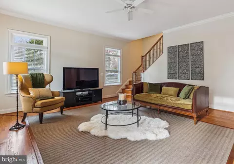 Living - 1634 Hicks Dr, Vienna, VA 22182 photo 3 of 5