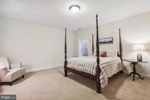 Bedroom - 1634 Hicks Dr, Vienna, VA 22182 photo 10 of 12
