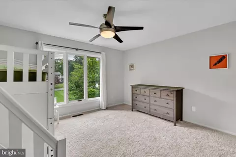 Bedroom - 2108 Post Rd, Vienna, VA 22181 photo 11 of 14