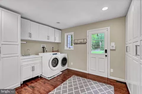 Other - 2108 Post Rd, Vienna, VA 22181 photo 14 of 26