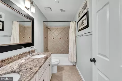 Bath - 2108 Post Rd, Vienna, VA 22181 photo 7 of 9