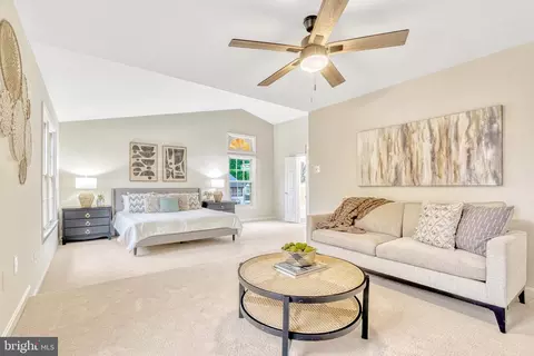 Bedroom - 9013 Digory Ct, Burke, VA 22015 photo 4 of 8