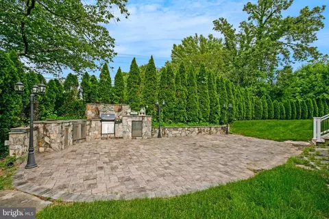 1271 Kensington Rd, Mclean, VA 22101 photo 47