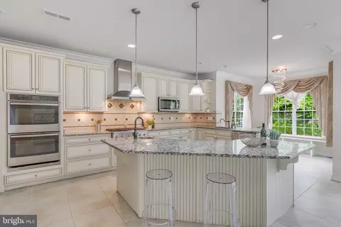 1271 Kensington Rd, Mclean, VA 22101 photo 12