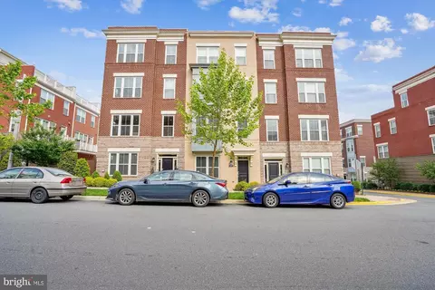 1969 Roland Clarke Pl, Reston, VA 20191