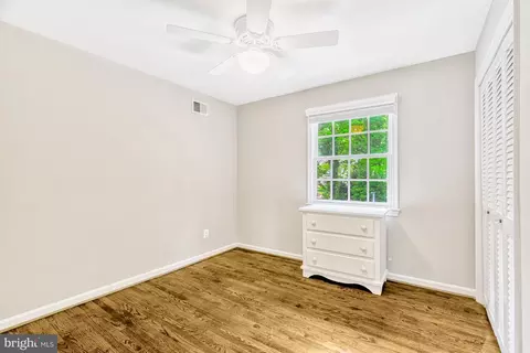 1575 Forest Villa Ln, Mclean, VA 22101 photo 22