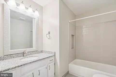 7100 Dudrow Ct, Springfield, VA 22150 photo 31