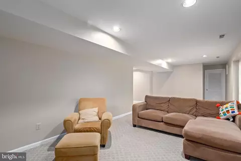 8530 Hooes Rd, Springfield, VA 22153 photo 45