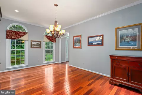 8530 Hooes Rd, Springfield, VA 22153 photo 11