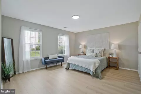 Other - 7813 Harrowgate Cir #A, Springfield, VA 22152 photo 5 of 10