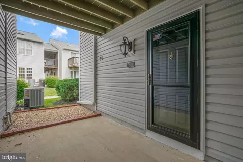 Exterior - 7813 Harrowgate Cir #A, Springfield, VA 22152 photo 7 of 10