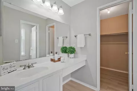 Other - 7813 Harrowgate Cir #A, Springfield, VA 22152 photo 6 of 10