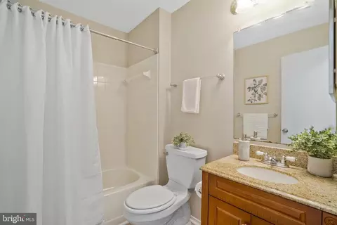 Bath - 7813 Harrowgate Cir #A, Springfield, VA 22152 photo 2 of 2
