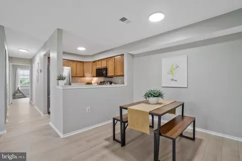 Entry Way - 7813 Harrowgate Cir #A, Springfield, VA 22152 photo 2 of 4