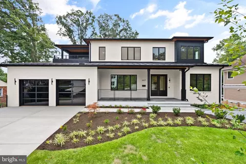 6627 Fisher Ave, Falls Church, VA 22046
